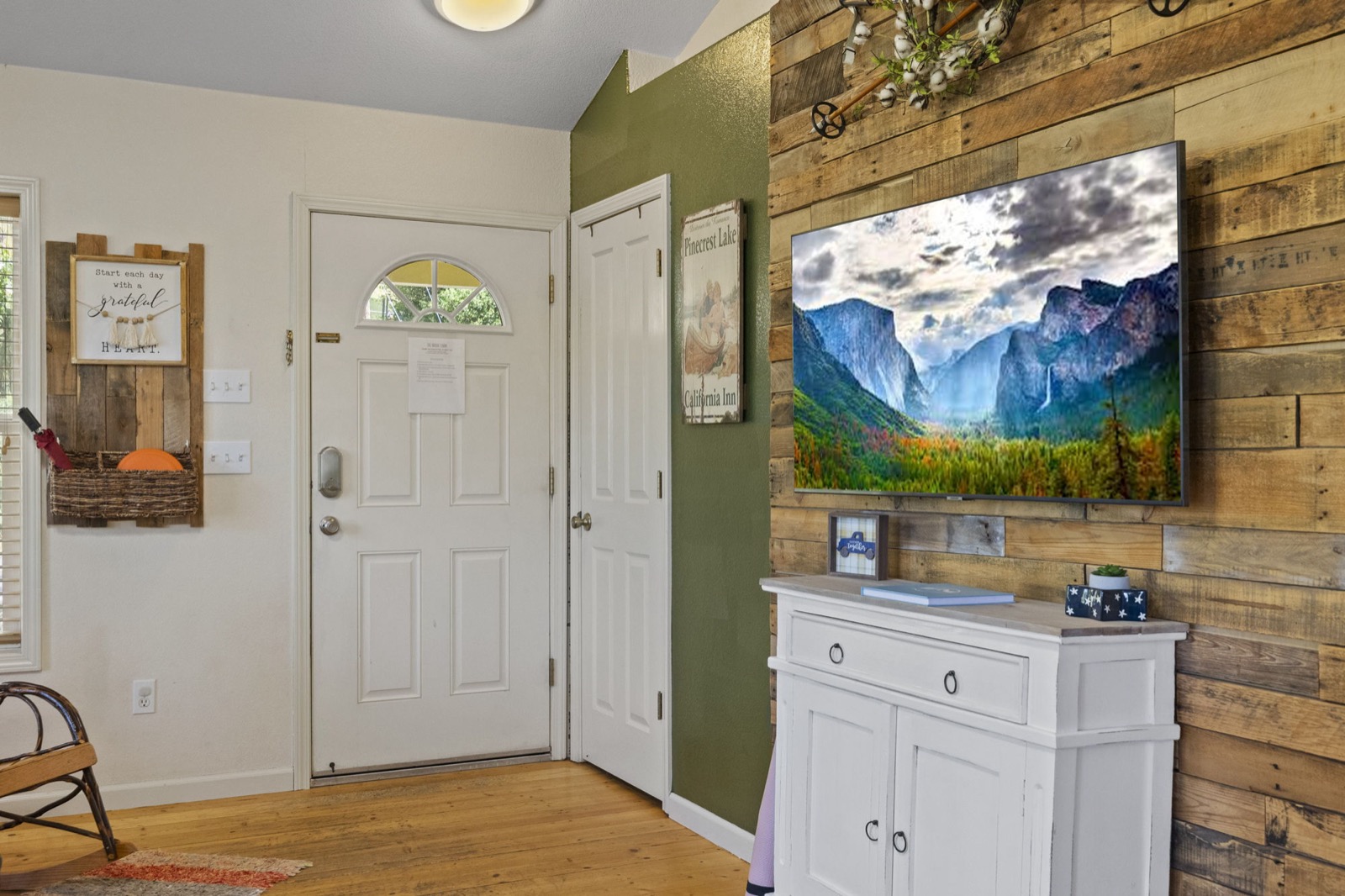The Brodie Cabin — photo 36